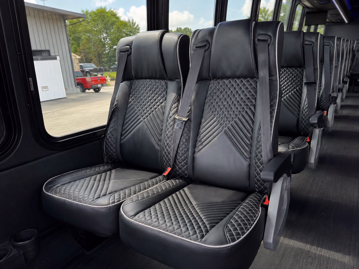 find winehaven and chisago city group transportation for large events