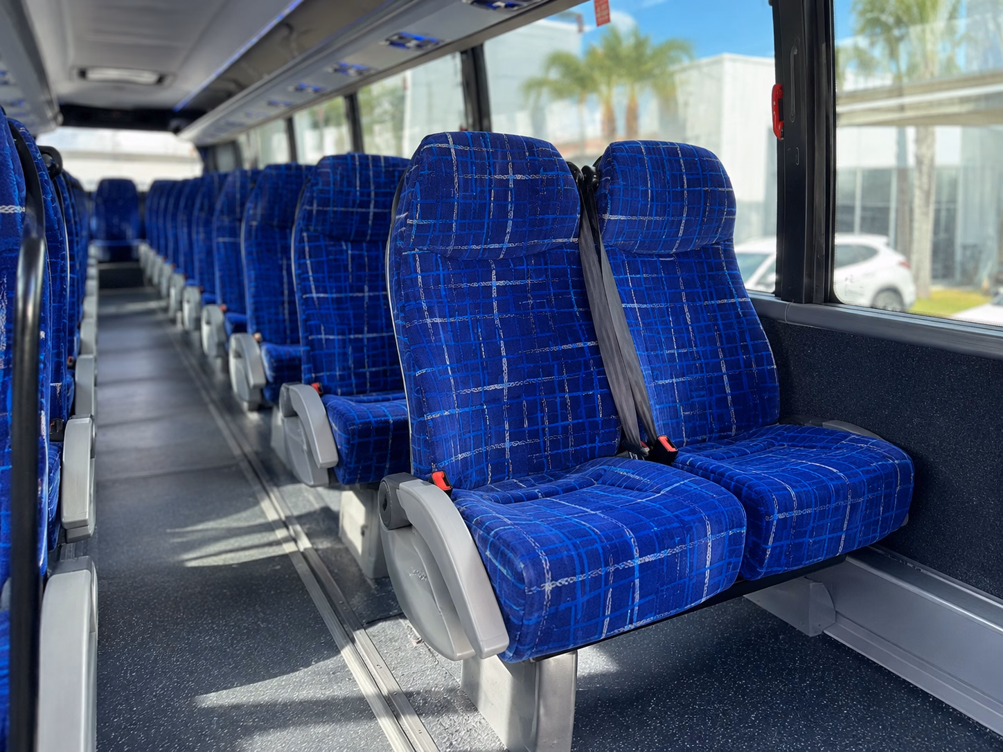 how the day of the week changes what a bus costs in woodbury minnesota