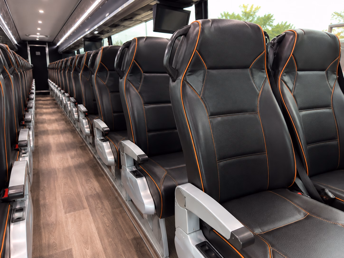 how the type of bus changes the price in woodbury minnesota